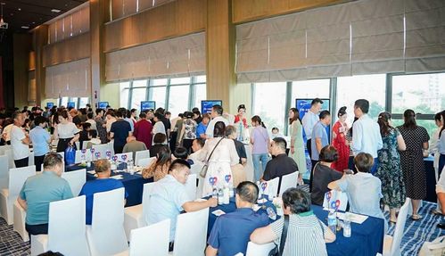 交醫(yī) 太保源申康復(fù)研究院高級(jí)醫(yī)療專(zhuān)家團(tuán)首場(chǎng)大型健康咨詢(xún)活動(dòng)在河南成功舉辦